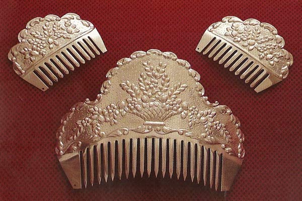 Peinetas de plata